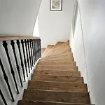 Дом отдыха La Surprise Des Jumelles *