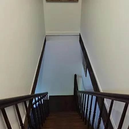 La Surprise Des Jumelles Castres (Tarn)